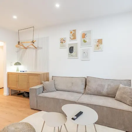 Gemuetliche In Top-lage Von Fuer 4 Personen Brema